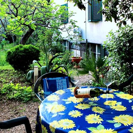 Guest House With Garden - Zuvan Split Exterior foto